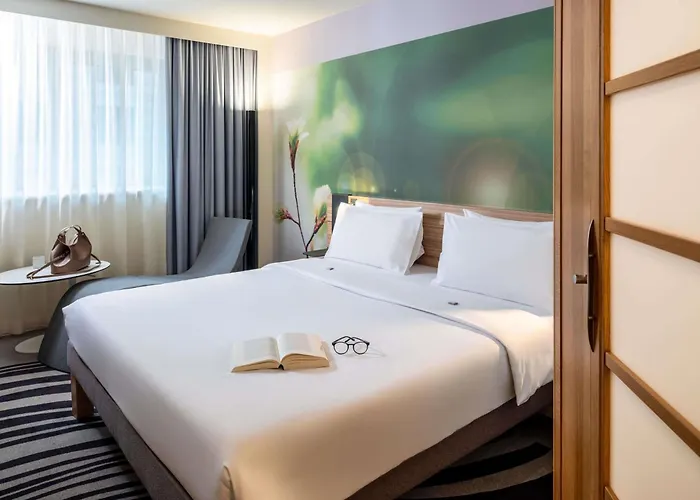 Novotel Hotel 4*