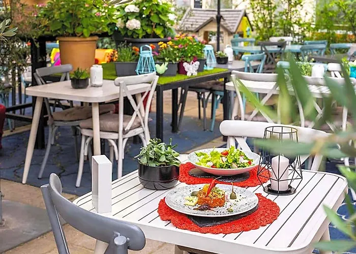 Novotel Hotel 4*